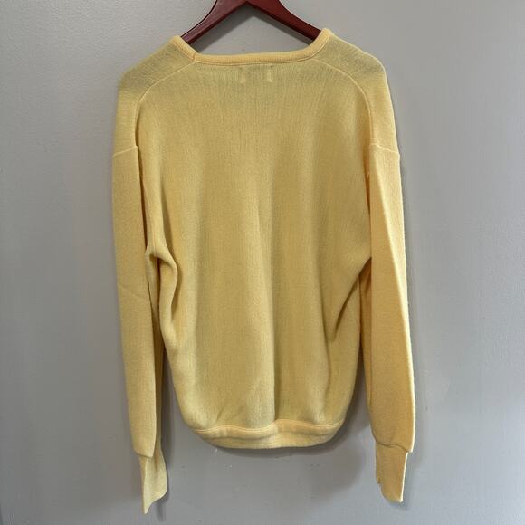 Vintage Izod Lacoste Mens Large Sweater Yellow V-Neck Union Made 80's Made USA - Picture 4 of 4